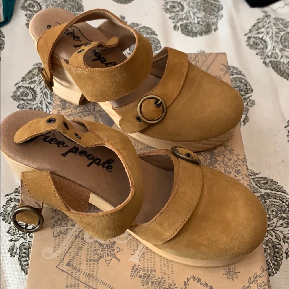 Free People clogs